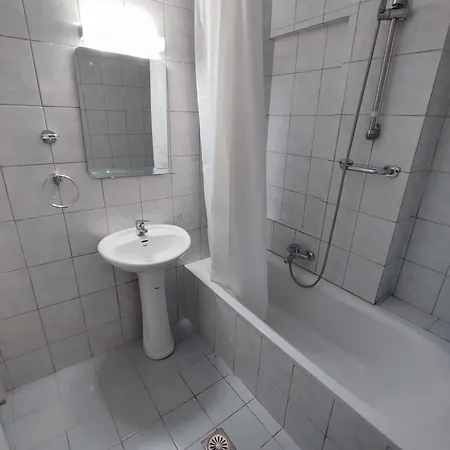 Avra Aparthotel